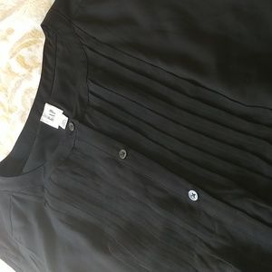 Gap pin tucked sleeveless blouse.